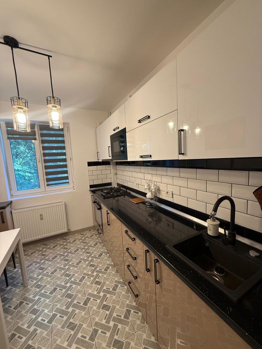 Inchiriez , 2 camere Pajura, renovat, mobilat si utilat
