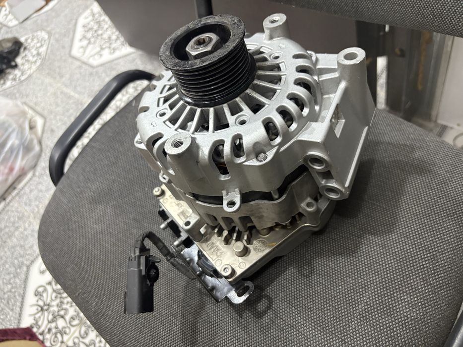 Шевроле монза генератор