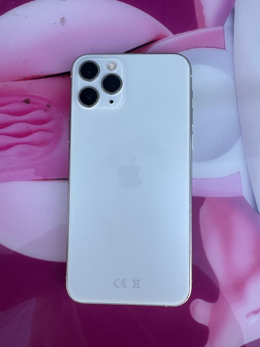 Iphone 11 pro akb 100% срочна тек бугнге 55к
