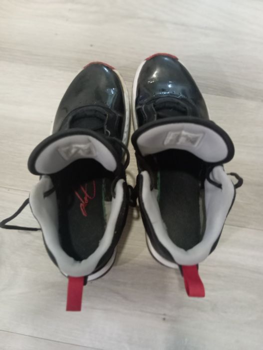 обувки Air Jordan stay loyal 3