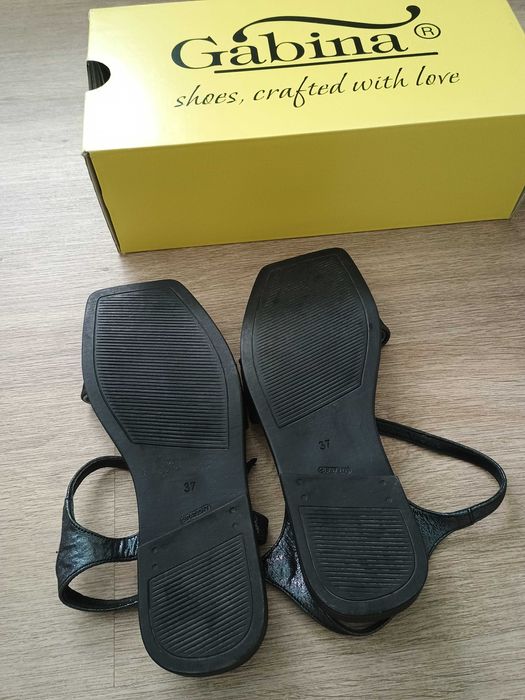 Чисто нови сандали Gabina - намалени на 50лв