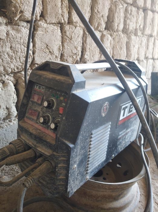 Srochniga sotiladi Kempomat inverter