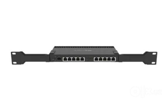 Маршрутизатор Mikrotik RB4011IGS+RM