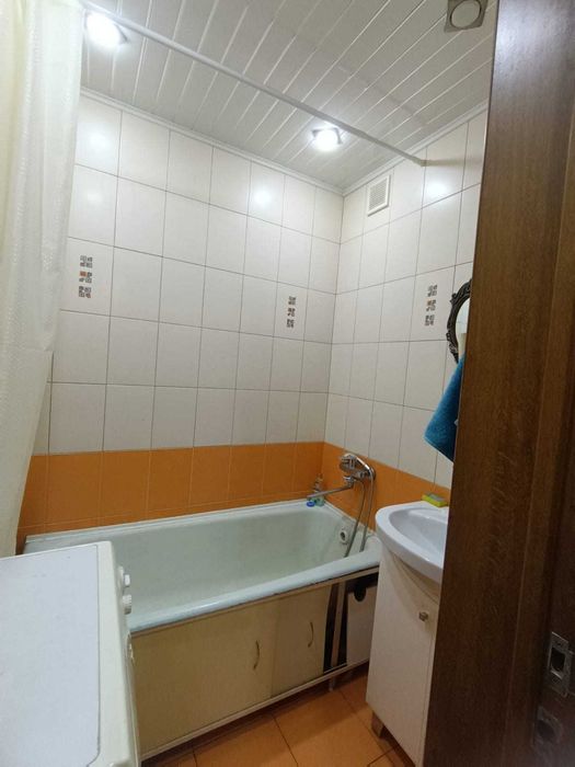 Продам 2 ком квартиру Р-он Рахата