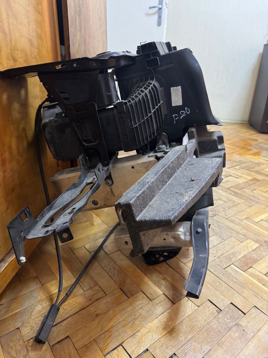 Маска/очиларка БМВ Ф20