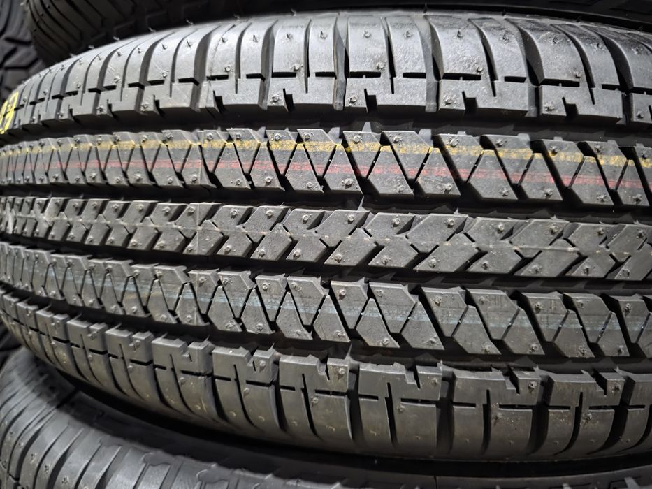 2бр летни гуми 205 70 15 - Bridgestone