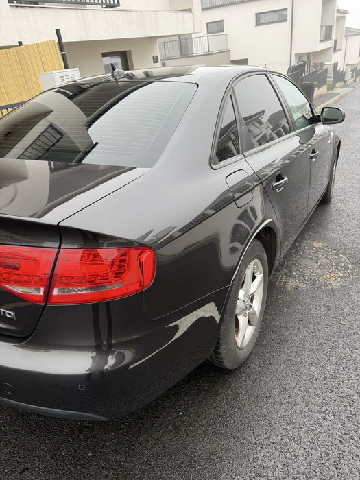 AUDI A4 2010 — imagine 3