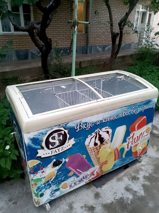 Продаётся Холодильник морозилка рабочий состояние цена 350 $ торг есть