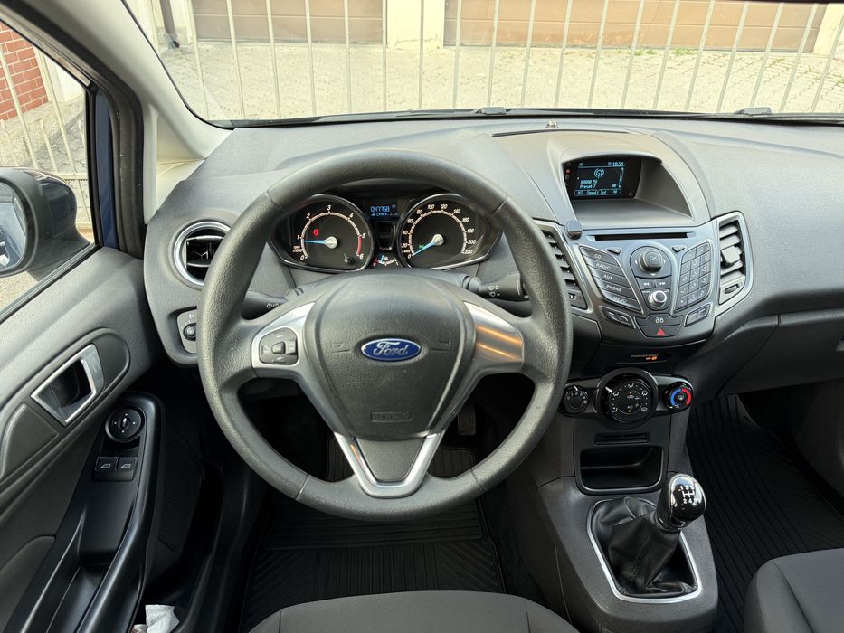 Ford Fiesta 1.5 TDCi 75CP -  47.000KM Unic Prop Facelift An Fab 2014