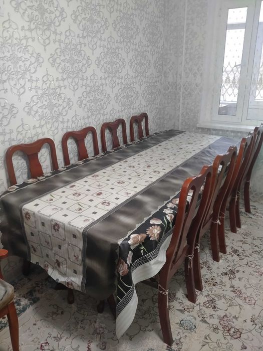 Стол со стульями за 220000тн+ отдельно 6 стульев новых по 11500тн