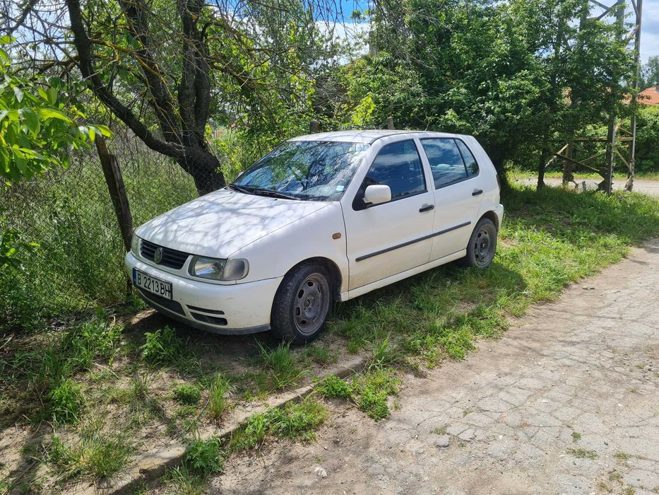 Продавам WV POLO 1000 кубика, набор 1998г. на части