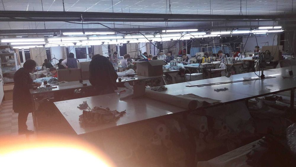 Masini de cusut industriale