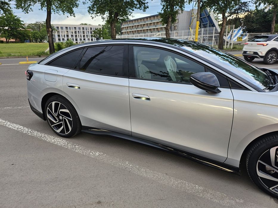 VOLKSWAGEN ID.7 2024 — imagine 3