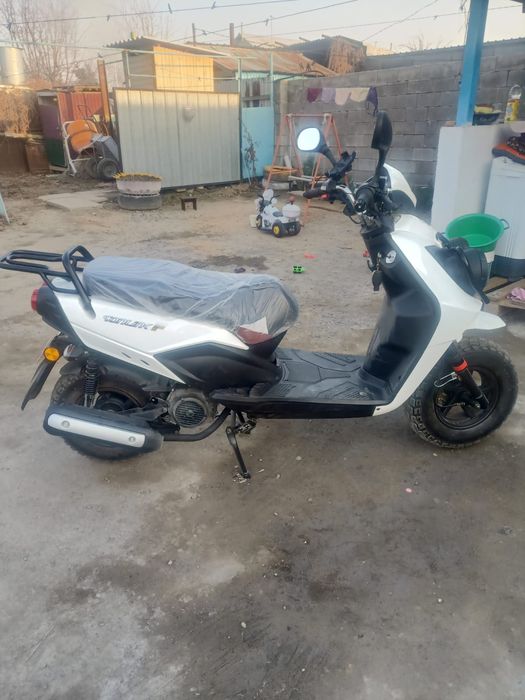 Продам мопед срочно почти новый