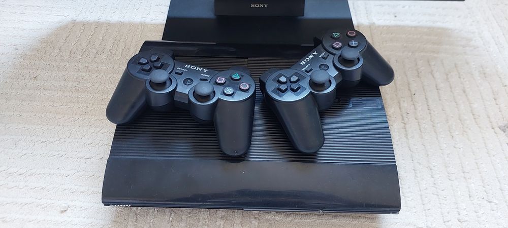 Sony Ps3 Slim ..