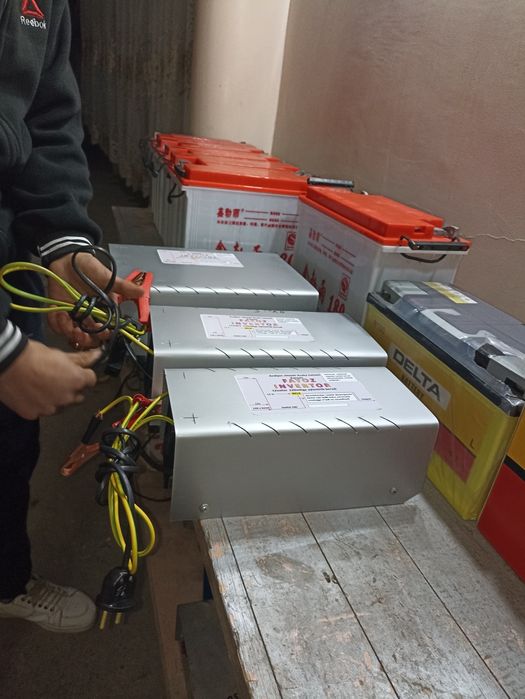 Инвертор Юпс 12v+24=220v