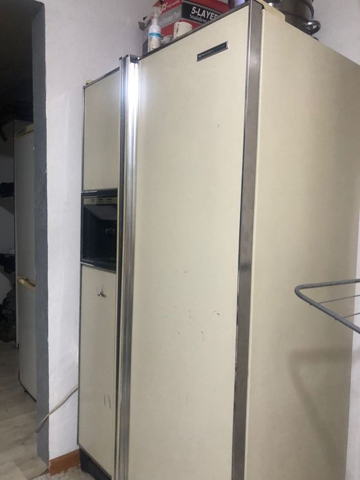 Продам холодильник с морозильником