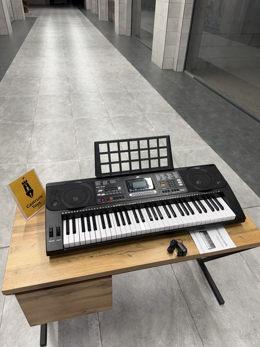 Синтезатор 61 клавиша, мощные динамики, качество Castrum Toys