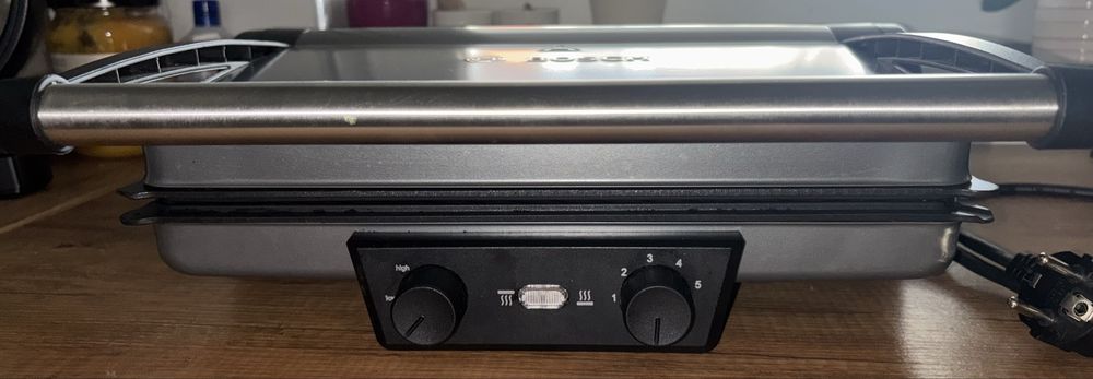 Мултифункционлен грил BOSCH TCG4215(2000W)