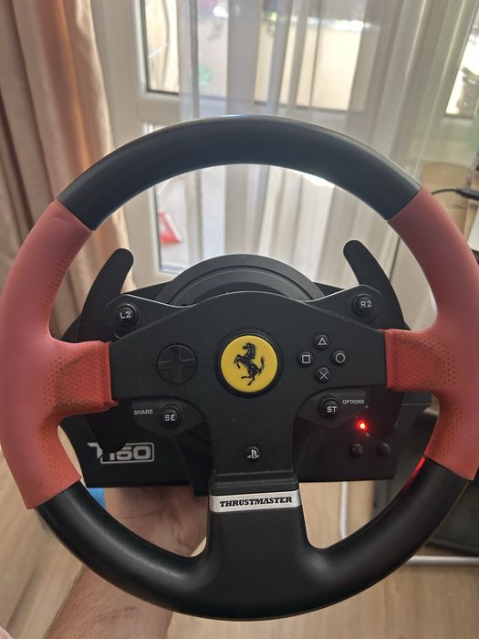 Волан Thrustmaster T150 Ferrari Edition
