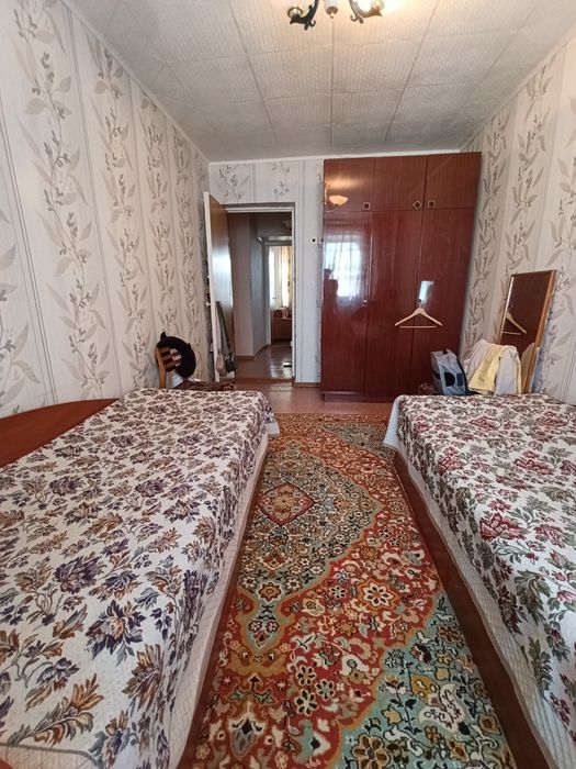 Продается 3х ком кв Назарбаева 8