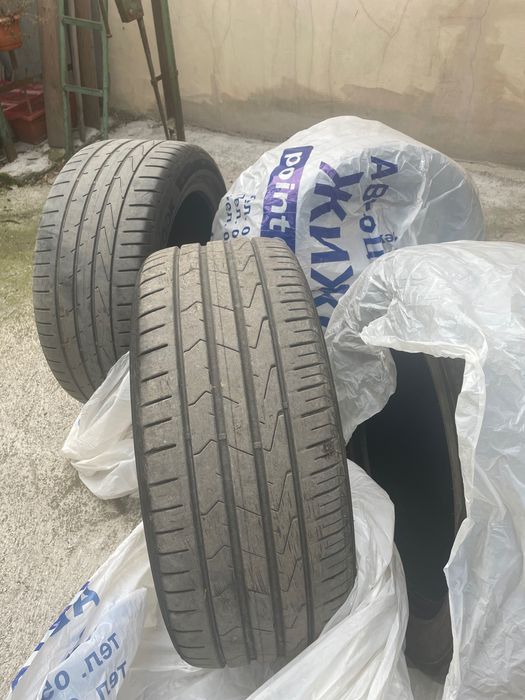Продавам четири гуми