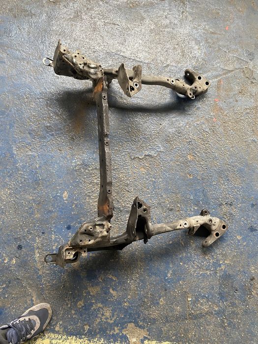 Cadru motor audi a6 c7 4g audi a7 2.0tdi cgl 3.0tdi cduc cla