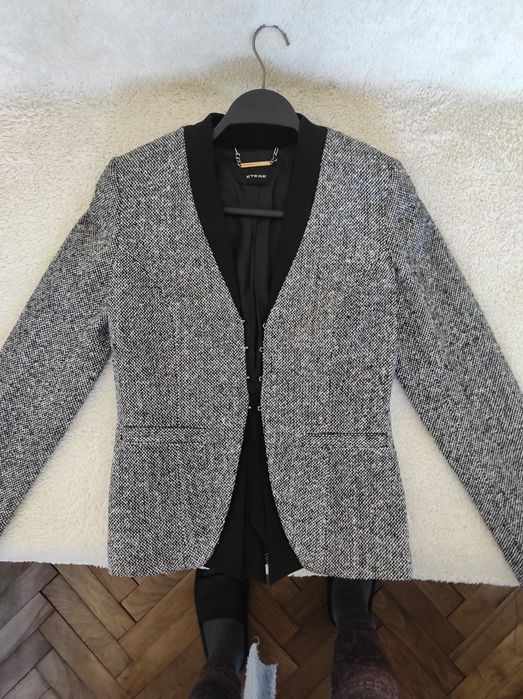 Елегантно сако от ETERE