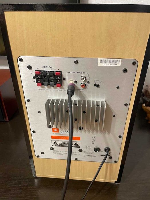 Продавам Субуфер JBL SCSSUB / SUB 178