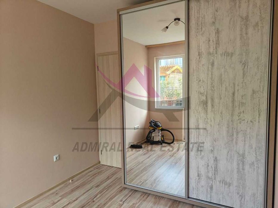 Дава се под наем Тристаен апартамент в Варна, Левски - 70 кв.м за 700 € - Снимка #3