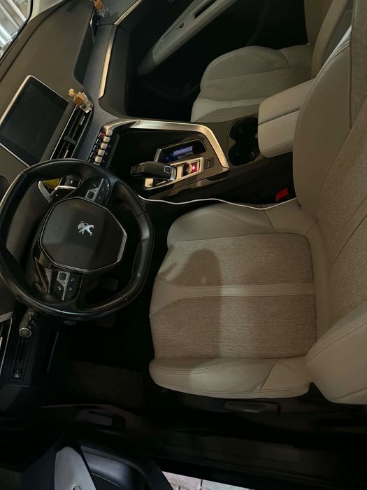 Peugeot 3008 ( 2019)