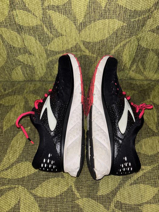 Дамски маратонки Brooks Glycerin 16