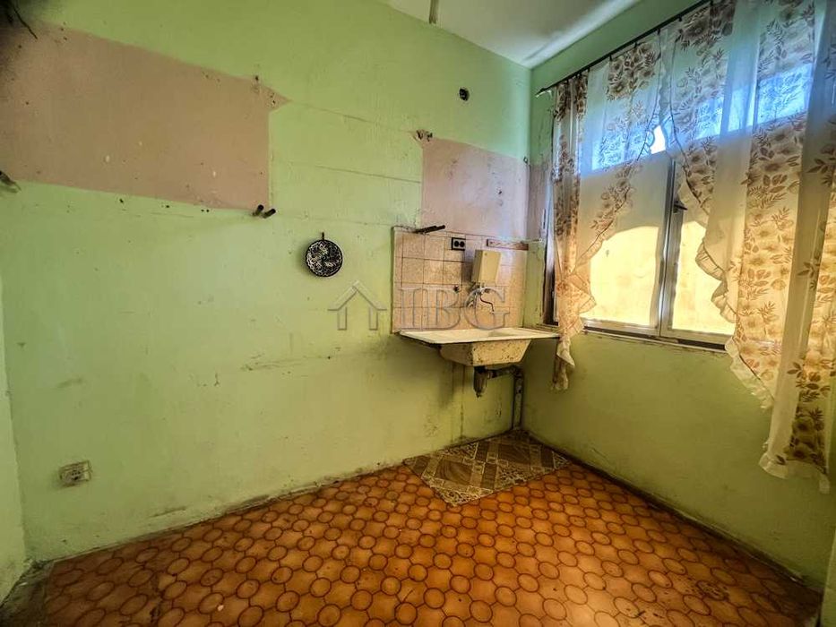 Продава се Къща в с. Тръстеник, Област Русе - 94 кв.м за 266 €/кв.м - Снимка #11