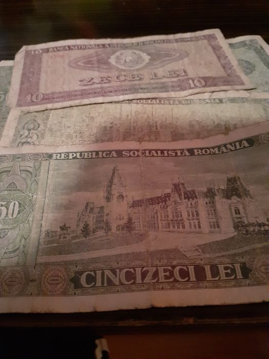Bancnote de 10,25 și 50 lei din RSR