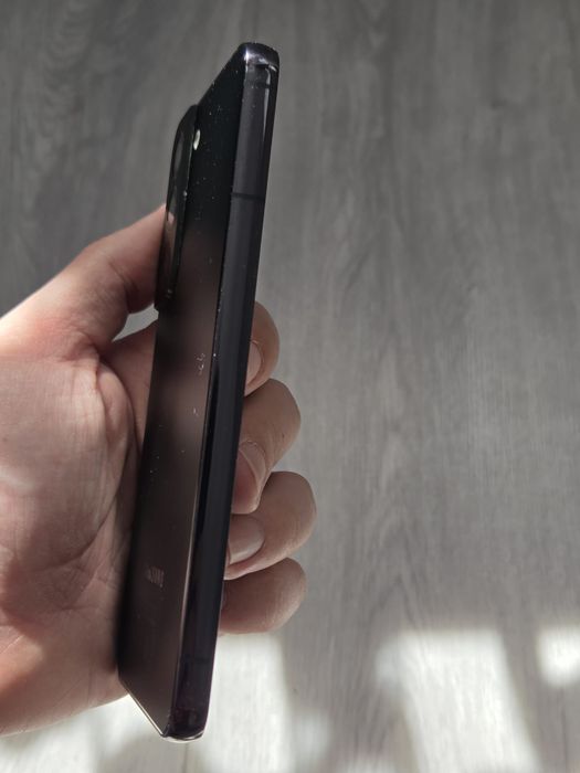 Vând telefon Samsung S22 Phantom Black 5G 128GB