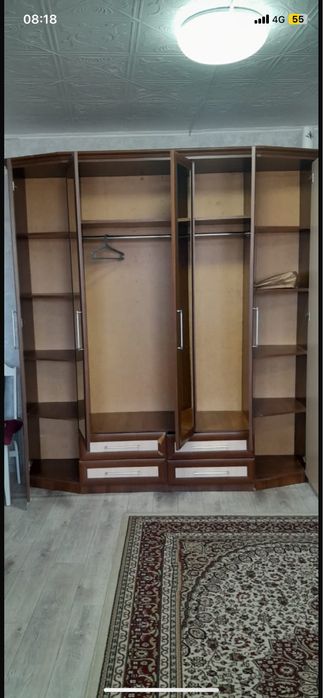Шифоньер в хорошем состоянии