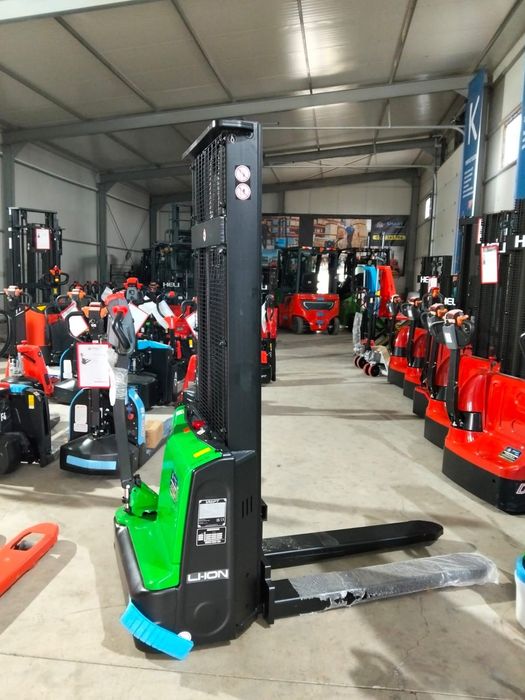 Transpaleta cu catarg Liza Electrica 1500 kg Oferta