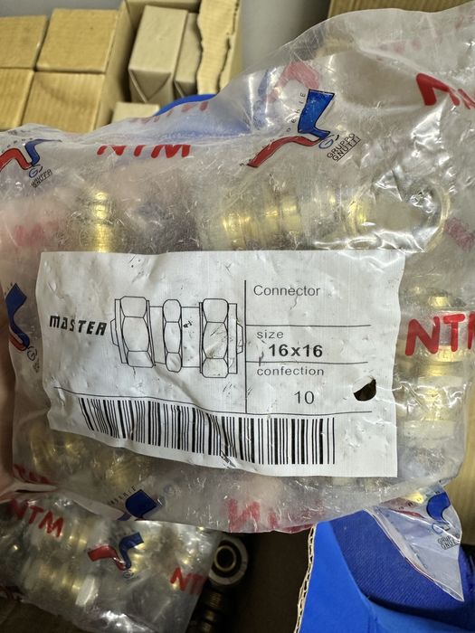 Коннектор / муфты / Угольники