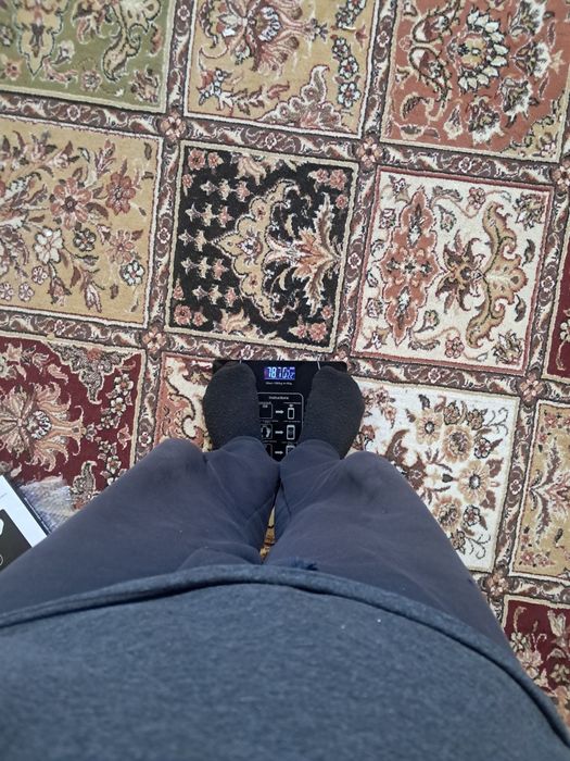 Весы электронный продаётся