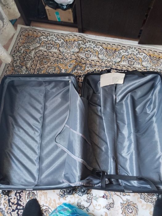 Чемодан большой размер