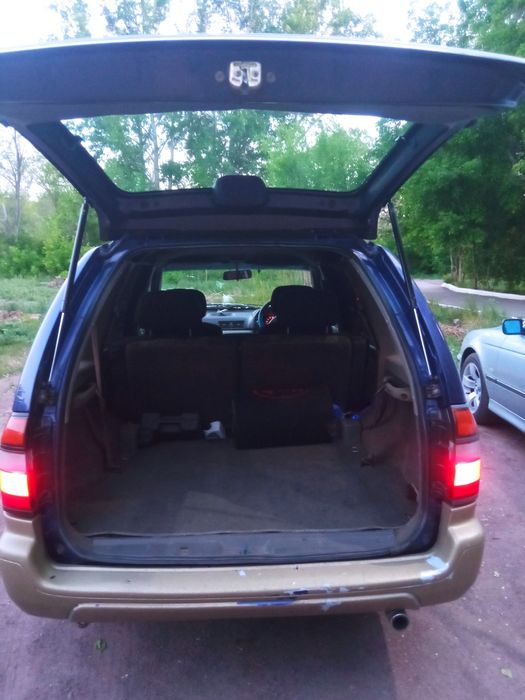 Ниссан прерия джой