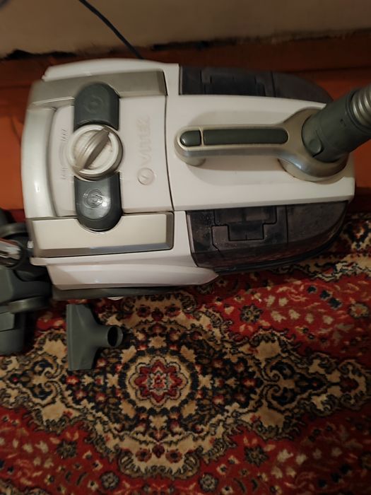 Пылесос Марк Витёк