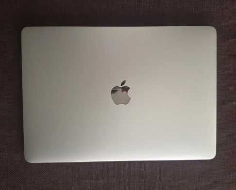 macbook m1 13 inch