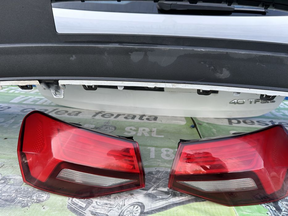 Stop dreapta aripă  Audi A3 8Y hatchback