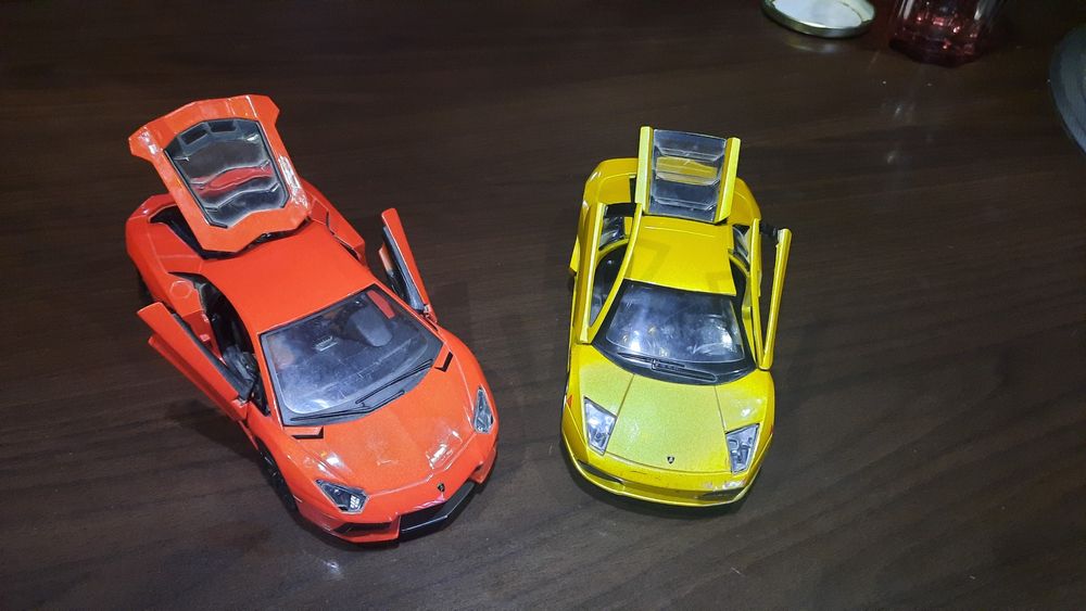 Vand 2 Lamborghini Maisto