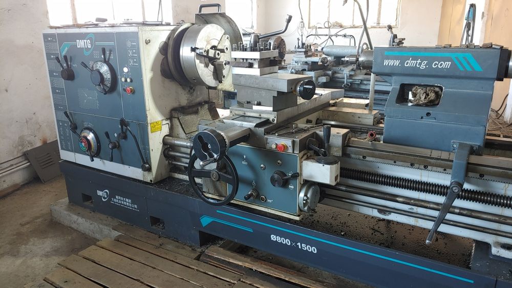 Продается токарный станок