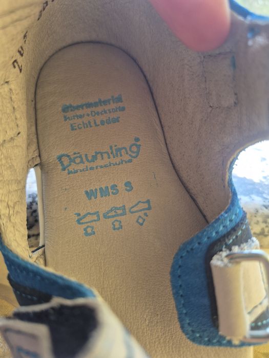 Детски сандали,20 за момче