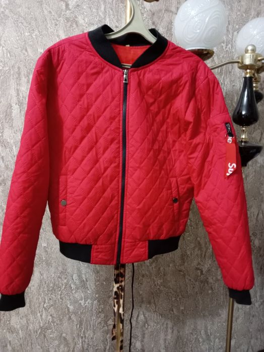 Куртка женская кожанная 52-54 размер