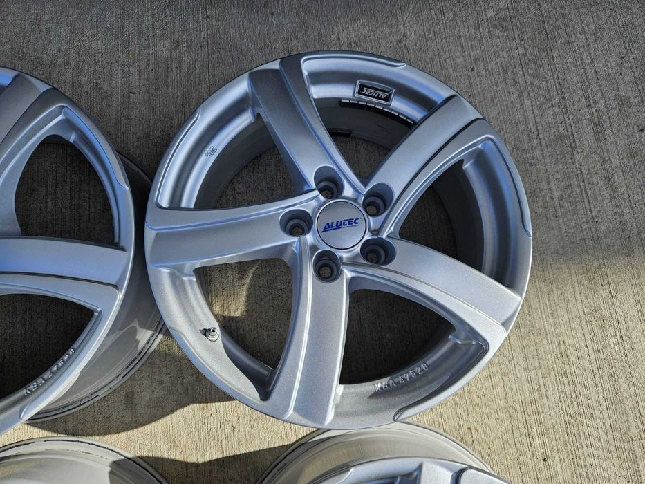 Jante Audi A3,A4b8,b9,A6,VW Passat,Golf,Caddy,SKODA Superb,SEAT Exeo