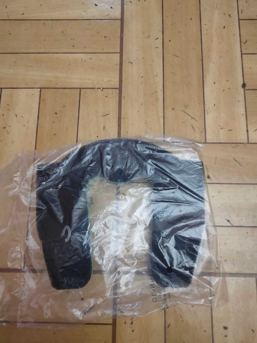 Продам пылесос LG VK75301H